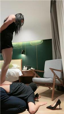 ejrl3rpnrrq.jpg