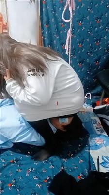 ejyjc3xolz1.jpg