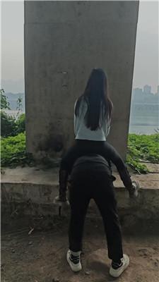 0p00p41flei.jpg