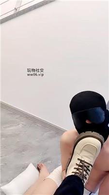 2zmf33dkytm.jpg