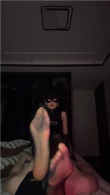 tiyxg1mxwnf.jpg