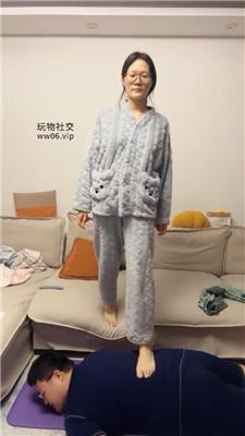 djhw1qx1hkt.jpg