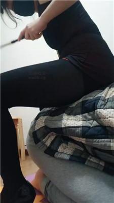 ccbm0ueyydz.jpg