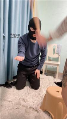 4t2cghgbftb.jpg