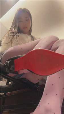 tcxde03ho2c.jpg