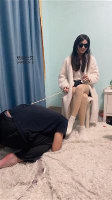 yb2vzk5hmji.jpg