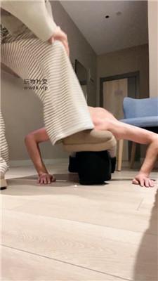 cphrgifuuyq.jpg