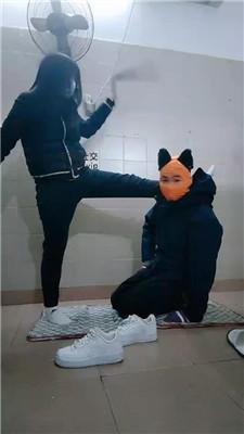 hcyg3bo0ue1.jpg