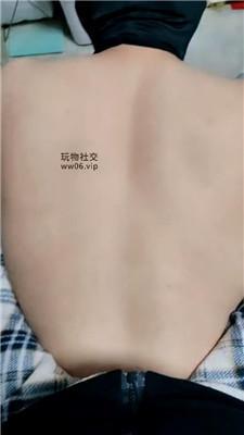 x2xkuf3h4jy.jpg
