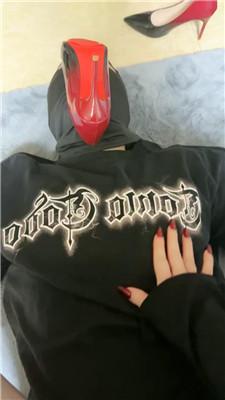 gz02q2x3cii.jpg