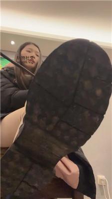 nvpxkouc1x0.jpg
