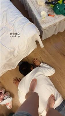 wnbk1m4s0if.jpg