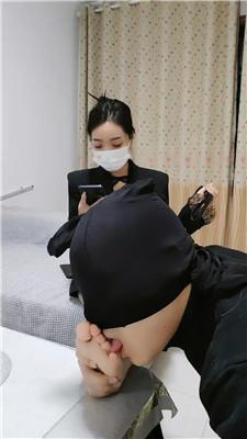 d52bd5lisa2.jpg
