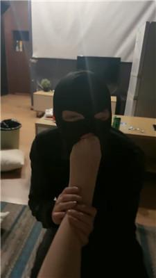 takpzrd10ci.jpg