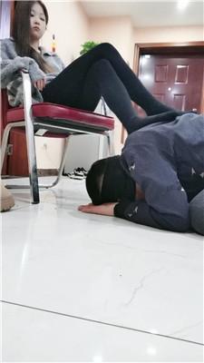 cyb03hzejrl.jpg