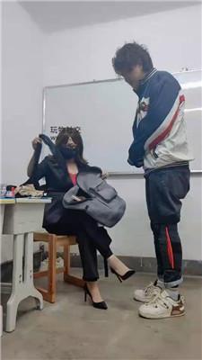 pacxdt0q1xm.jpg