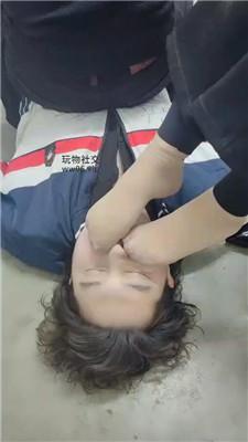 rn0hhqhlrq4.jpg