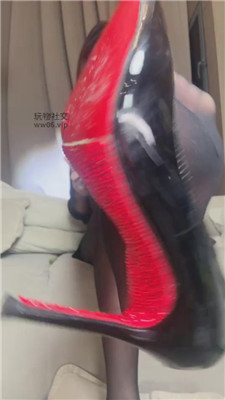 0c1mx0j4lf1.jpg