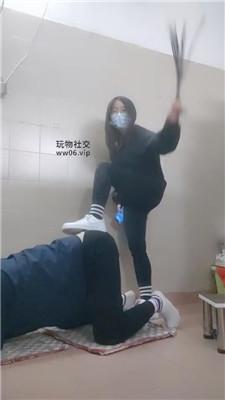 flchtg0b1wq.jpg