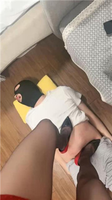 rxhwjf4iadj.jpg