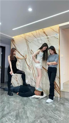 4fjdu2lkziy.jpg