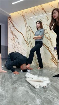 rygzzktgpja.jpg