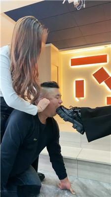 zpvqxudbj5x.jpg
