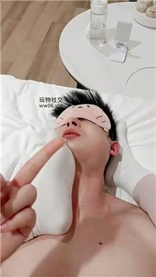 bvsnyfcn03g.jpg