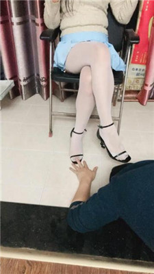 g0ugsl4ardm.jpg