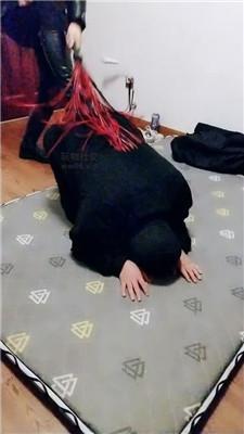y4yoiocomxw.jpg