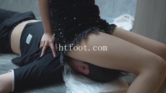 174907vfn3zp4fn8xcwmnw.jpg