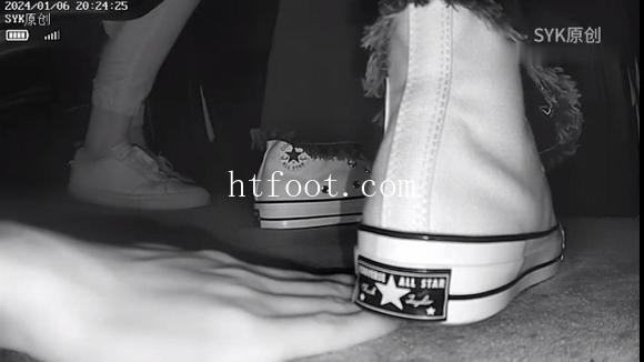 115216lszc1jkcbksa777d.jpg