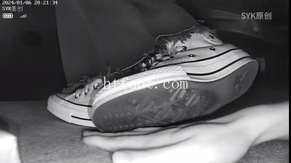 115216okvr0vco306akqrr.jpg
