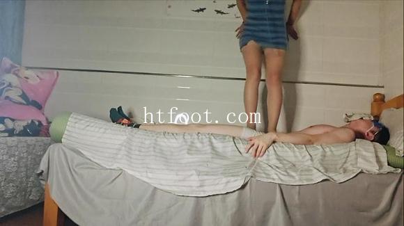 085451arw0l5vdndm1lbmb.jpg