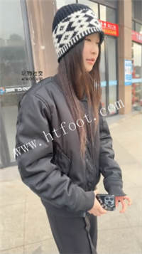 222150hxh43f0wcxk1s141.jpg