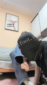 234741h6nz4ny6mzsmmm84.jpg