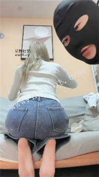 234744w8lvlnpenwn9xd1v.jpg