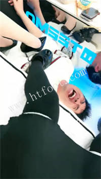 004712ravgy4aphbc2xhhc.jpg