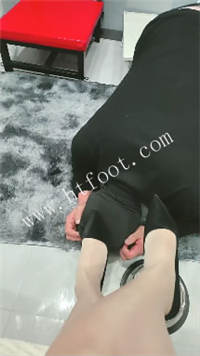 005004zzxboi6in8i37r1x.jpg