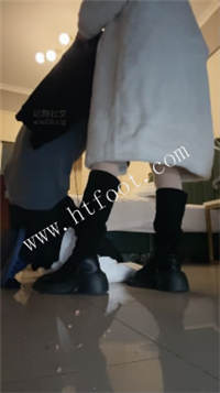 005528nh9t187mc59c110t.jpg