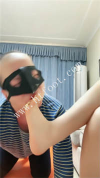 011252d2t8vb2amyppbhny.jpg