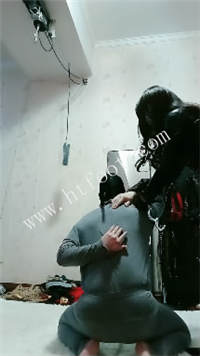 084103j9zhthn6655qh9hi.jpg