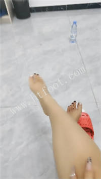 104752gv1e2urv1i1iosof.jpg
