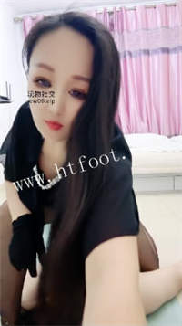 094239ay86cr73lcyy8fcm.jpg