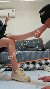 122835dtm4b4d4ftt31bbn.jpg