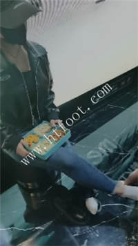 123039mcp1y30b9psyyqbp.jpg