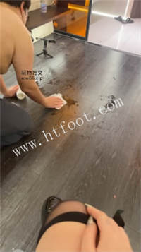 140410ewgnkfztbglo1wch.jpg