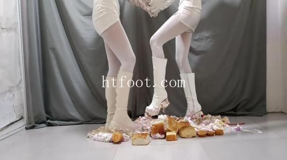 112950ggea4142ah5m1o28.jpg
