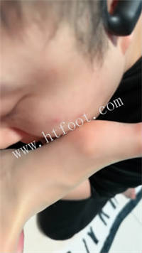 002137u5d3kblzn056fo1h.jpg