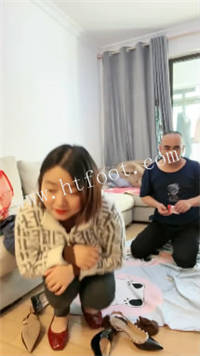 015511i29grv52qg3tg533.jpg